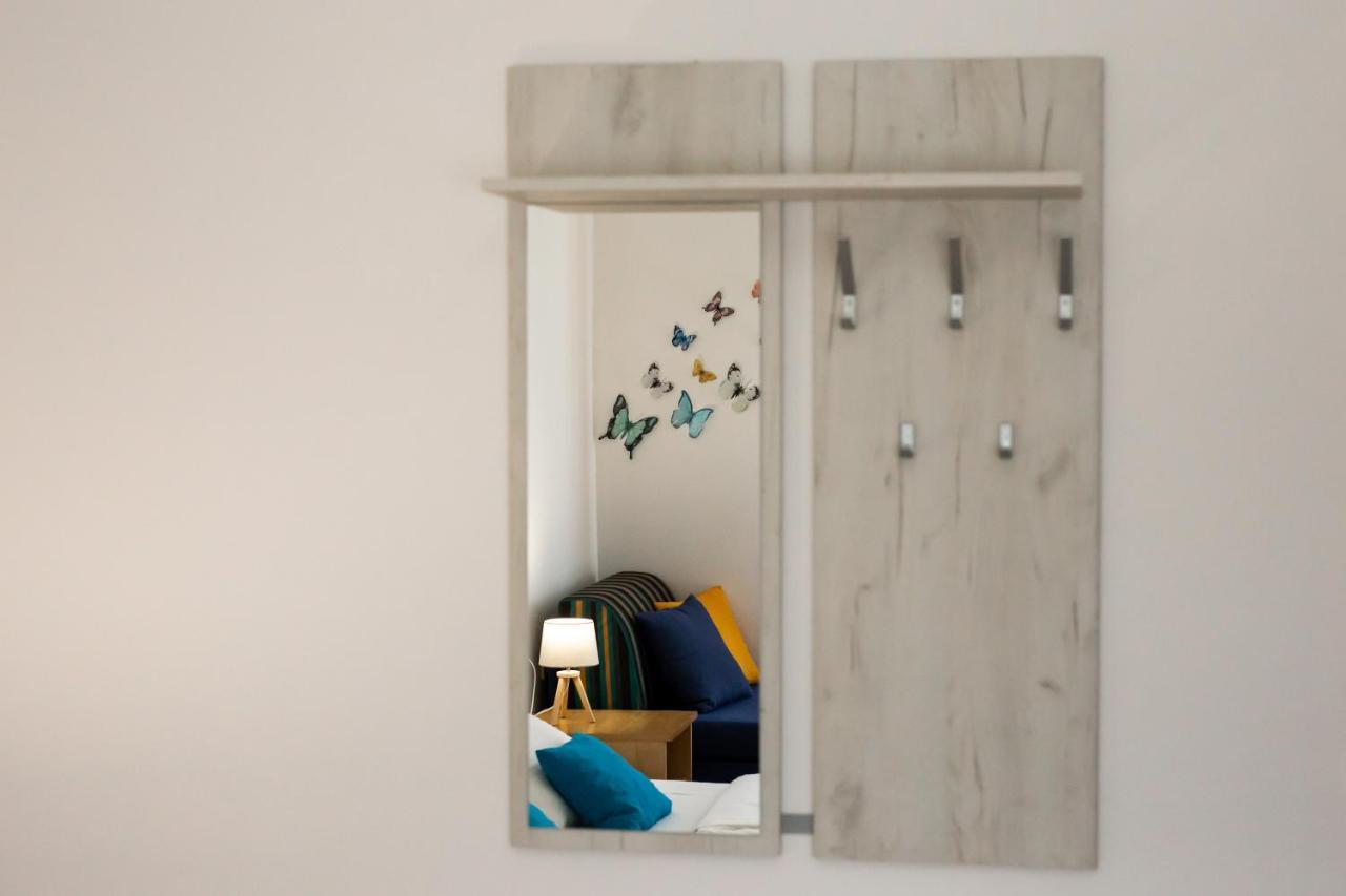 Rooms Marijana Obrovac Slunj Exteriör bild