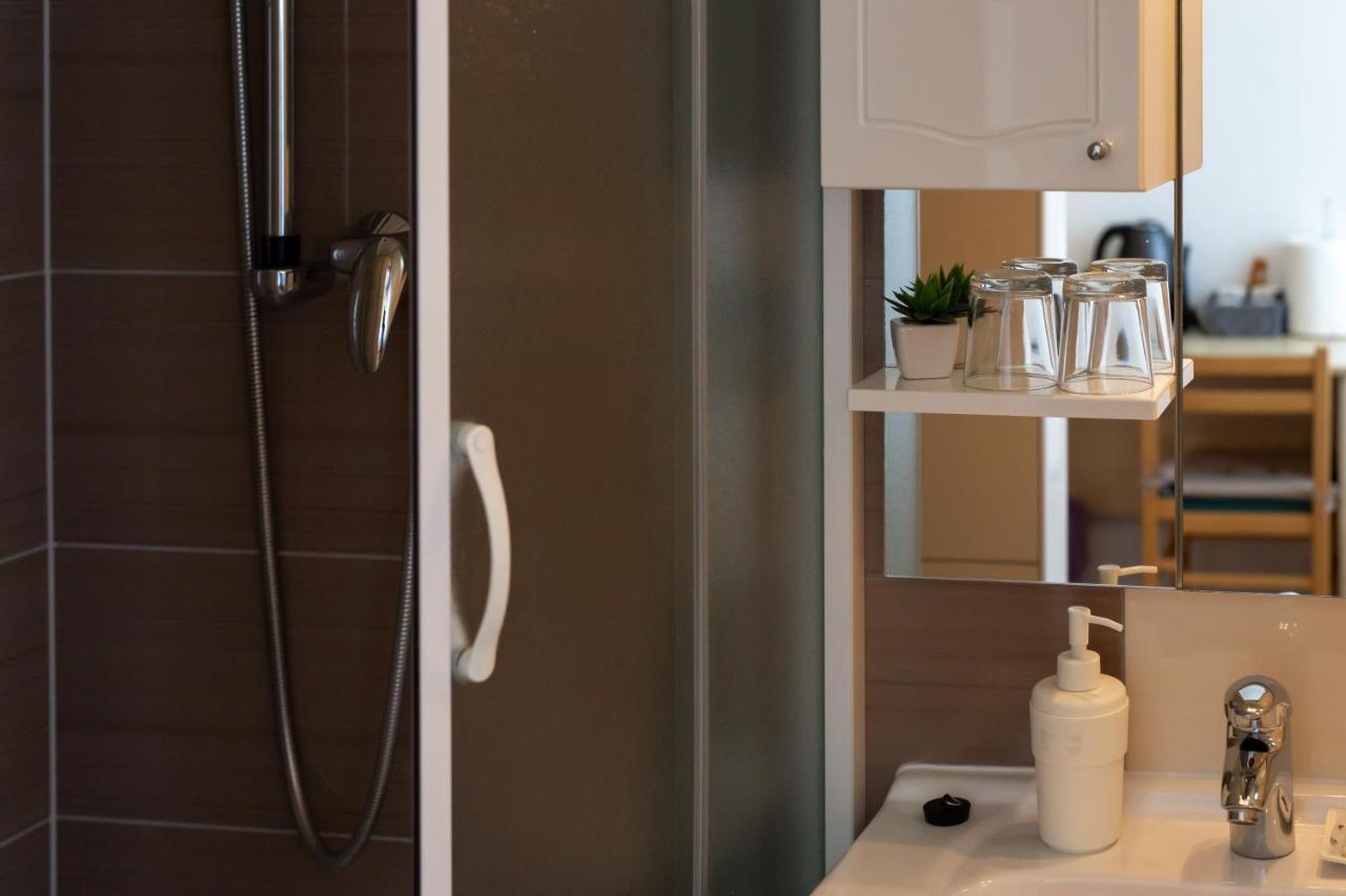 Rooms Marijana Obrovac Slunj Exteriör bild