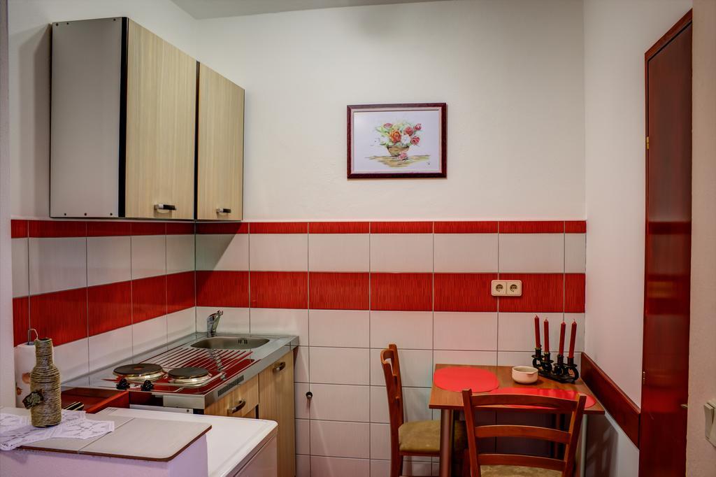 Rooms Marijana Obrovac Slunj Exteriör bild